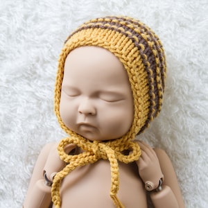 Modello PDF. Cartamodello pdf per cuffia da bambino a righe. Istruzioni per il cofano con peso pettinato. Tutorial passo dopo passo sul cappello da bambino in 3 misure.