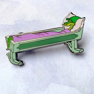 Sir Hiss Fantasy Pin image 1