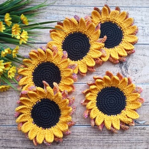 Crochet sunflower doily Set of 5 small sunflower coasters 3D flower decor Yellow and orange