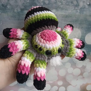 Multicolored Spider Plush, Crochet Plush Tarantula Toy, Stuffed Spider, Plush Toy Crochet, Halloween decor