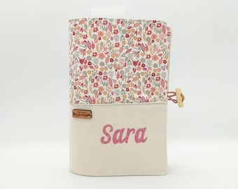 Protège carnet de santé personnalisé, petites fleurs liberty, cadeau naissance personnalisé, babyshower, naissance