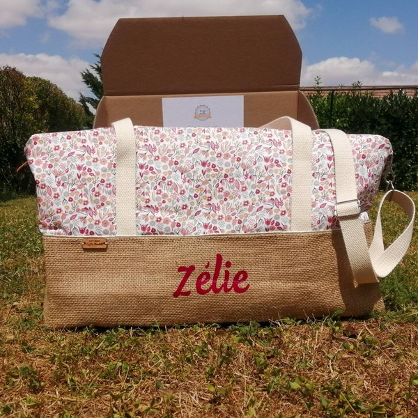 Sac à langer personnalisé, petites fleurs liberty, molletonné en toile de jute