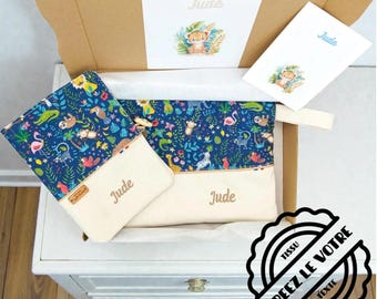 Personalized Jungle Animals Baby Gift Set – baby box with health record book cover and personalized toiletry bag