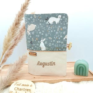 Protège carnet de santé personnalisé bébé, lapins et animaux de la forêt, des champs