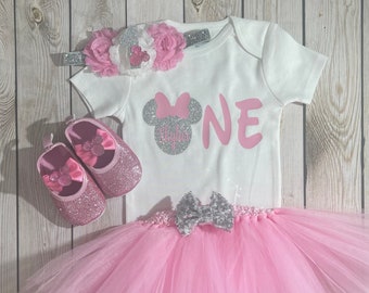 Minnie mouse 1st birthday outfit| Minnie mouse 1st birthday girl| first birthday outfit| mickey mouse 1st birthday girl| Minnie Mouse shirt
