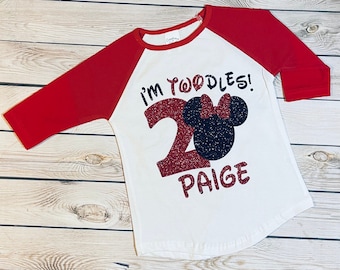 Minnie Mouse-shirt 2e verjaardag: gepersonaliseerd 'I'm Twodles'-feestshirt