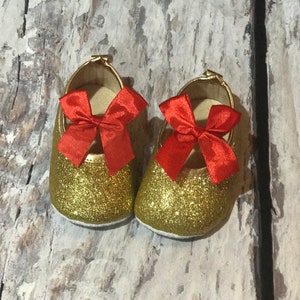 Baby glitter shoes, gold glitter shoes, baby shoes gold, first birthday shoes red ribbon, baby girl Christmas shoes