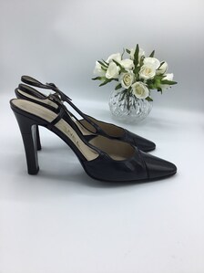 Used Chanel 5.5 black calf leather patent cap toe classic heel pumps