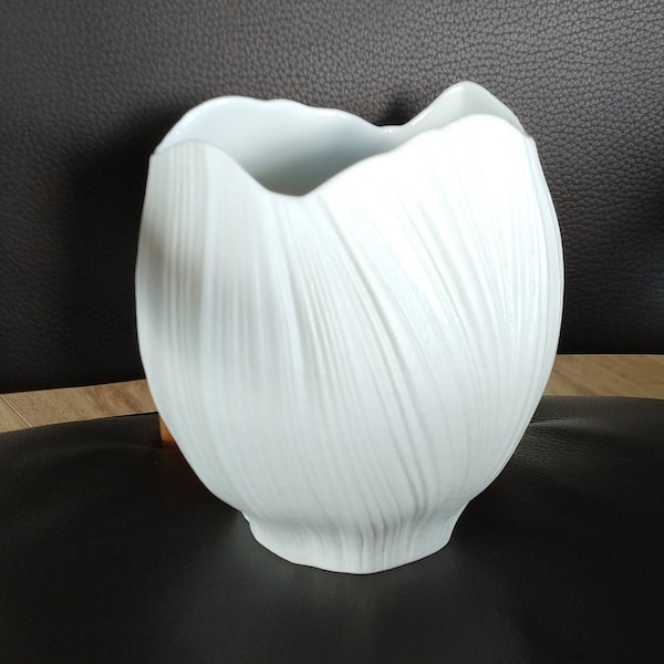 Rosenthal Martin Freyer "Plissée" bisquit unglazed