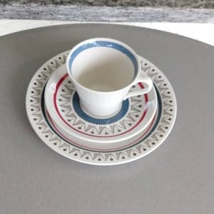 Trio set Rörstrand &quot;Bimbo&quot; , cakeplate, saucer, cup