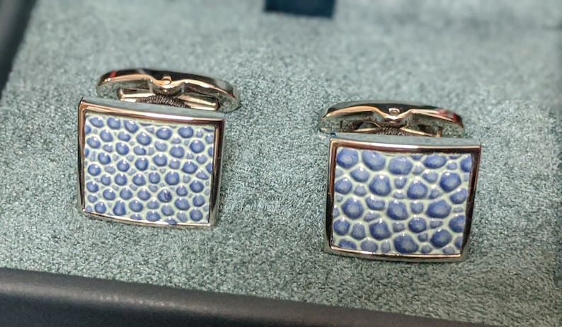 Gents Stainless Steel /& Blue Textured Leather Cuff Links
