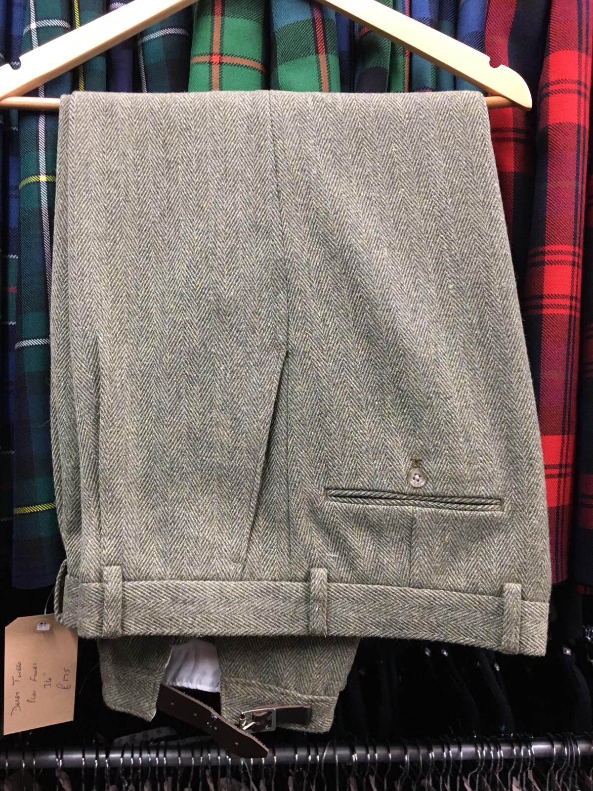 Image of Gents Derby Tweed Plus 4's