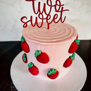 Caketopper "Two Sweet" zum 2. Geburtstag aus Holz - zwei Tortenstecker Kindergeburtstag Birthday Geburtstagstorte Kuchendeko natur boho Baby