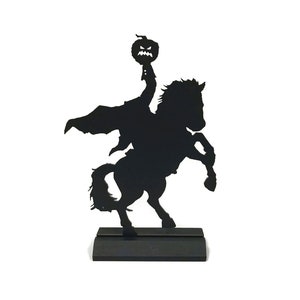 Headless Horseman Wood Tabletop Silhouette, Sleepy Hollow Decor, Halloween Decor, Halloween Tabletop, Vintage Style Silhouette