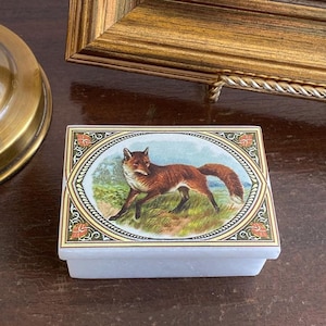 3&quot;Red Fox Printed White Soap Stone Decorative Box, Fox Gift, Fox Decor, Small Jewelry Box, Ring Box, Keepsake Box, English Country