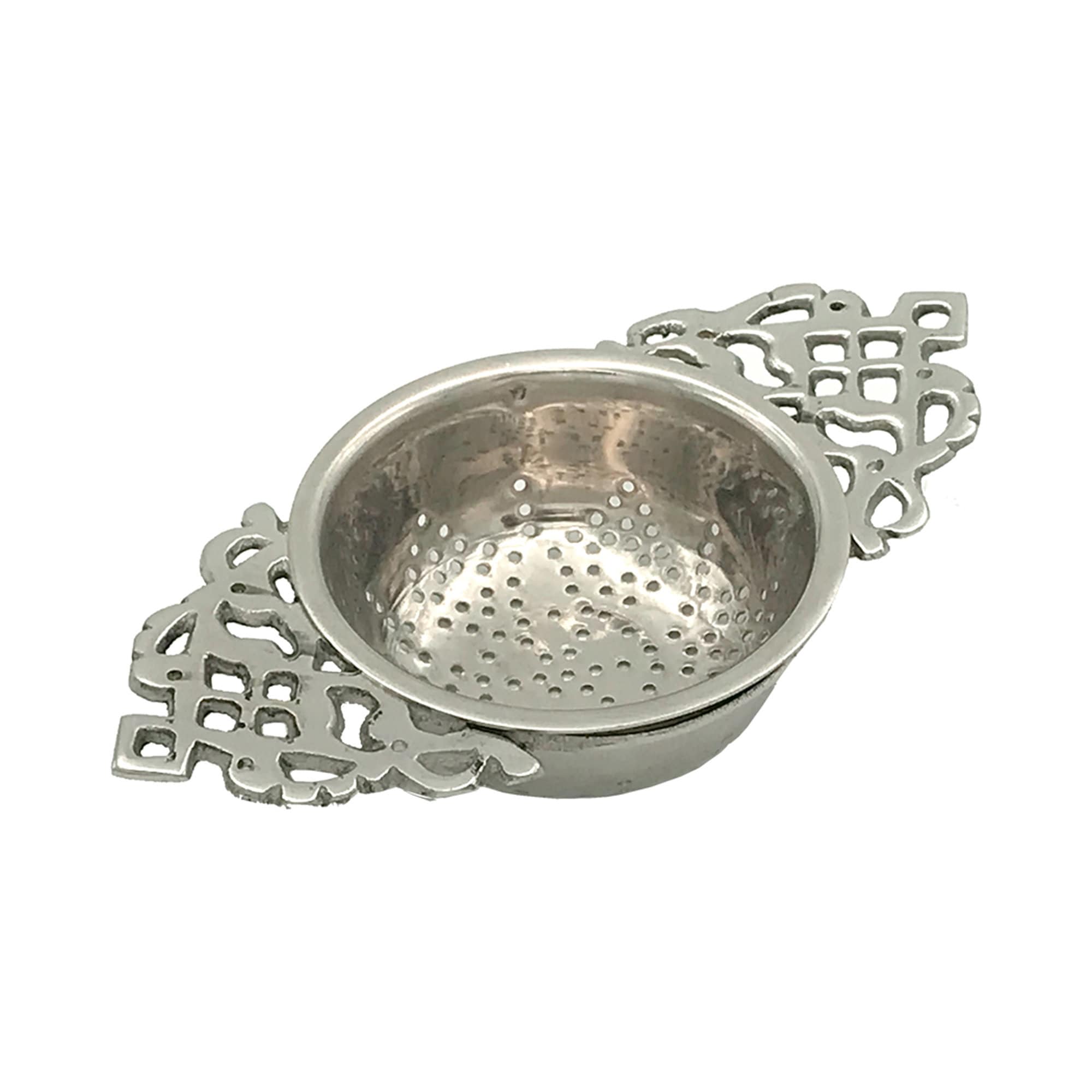 Old fashioned strainer outlet