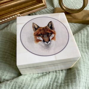 3-1/4&quot; Red Fox Head Printed Bone Box, Ring Box, Gift Box, Jewelry Box Small, Fox Gift, Fox Decor, Antique Decor, English Country