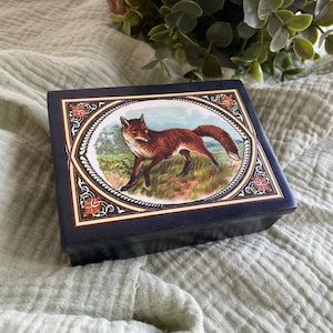 4&quot; Red Fox Black Soap Stone Fox Decorative Box, Jewelry Box, Trinket Box, Fox Gift, English Country Decor, Fox Decor, Gift Box
