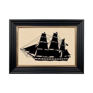 Silhouette di nave USS Constellation incorniciata su carta tagliata, cimeli della guerra civile, decorazioni nautiche, cimeli di Baltimora, arte murale con silhouette