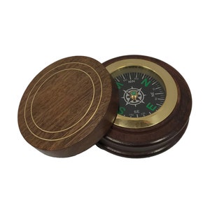 Brújula de latón macizo pulido de 3&quot; en caja redonda de madera, estilo antiguo vintage.