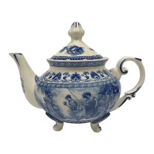 9-1/2&quot; Liberty Blue Transferware Porcelain 40-oz. Teapot, Antique Reproduction, Tea Lover, Tea Drinker, Antique Style, Romantic Decor