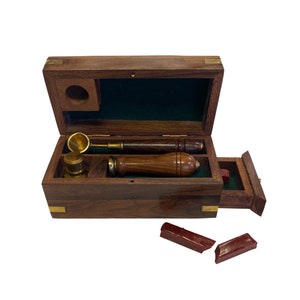 Kit de sellos de cera de 5-1/2" en caja de madera: accesorios de escritura de estilo antiguo