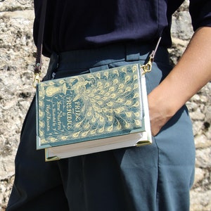 Lokaler EU-Versand Buchliebhaber Geschenk, Büchertasche Stolz und Vorurteil, Jane Austen Buch Geldbörse, Muttertagsgeschenke, Bücherwurm Tragetaschen, Buch Clutch Bild 2