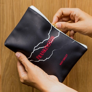 Cartera de Frankenstein, Monedero, Regalos para amantes de los libros, Dark Academia, Estuche de lectura, Regalo para una amiga, Monedero, Neceser, Regalo