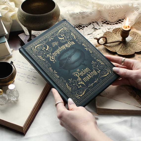 Potion Making Notebook, Dark Academia A5 Gold Foil Hardback Planner, Witch Journal, Gothic Victorian Grimoire, Unique Gift for Her or Him