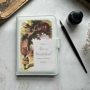 Alice In Wonderland Ereader Cover, Book Nook Case, Tech Accessories, Kobo Book Sleeve, College School Supplies, Book Lover Gifts, Book Case