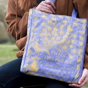 Envío a EE. UU. ~ Bolsa de tela morada "Orgullo y prejuicio", regalos de Jane Austen, bolsa de estilo Regencia, bolsa de truco o trato, bolsa para portátil con temática de libros, bolso de mano con libros