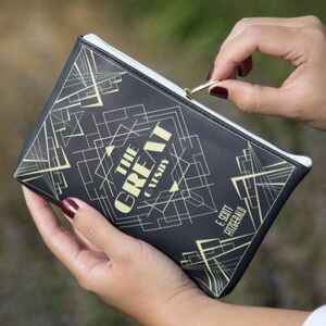 Monedero con diseño de El Gran Gatsby, regalo de Gatsby, neceser de viaje de piel vegana, neceser literario, neceser con cremallera art déco