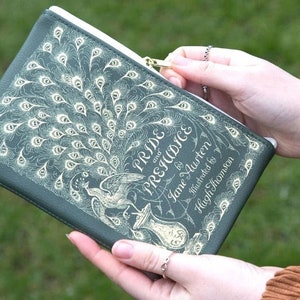 Cartera con libro de Orgullo y prejuicio, monedero de Jane Austen, regalo para mamá, regalo para amantes de los libros, monedero con libro, neceser literario, accesorio de viaje.