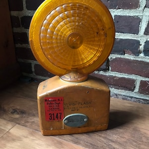 Dietz Visi-Flash Model 650