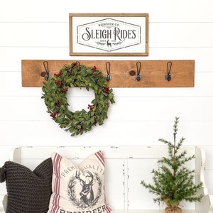 Sleigh Rides Sign | Christmas Mantle Sign | Christmas Wall Decor | Farmhouse Christmas Decor | Christmas Sign | Santa&#39;s Sleigh Sign