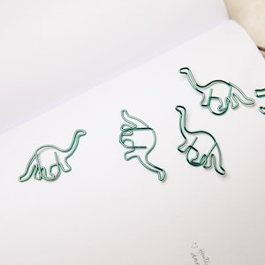Dino paper clips as a gift idea for starting school | for your bullet journal | for everyday office life | Set of 5 pieces in green