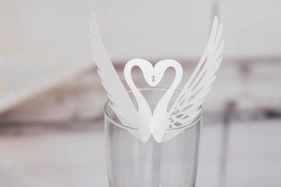 Glas Namensschilder "Schmetterling" für Hochzeit Taufe Kommunion Geburtstag Deko Glas Namensschilder "Schmetterling" für Hochzeit Taufe Kommunion Geburtstag Deko