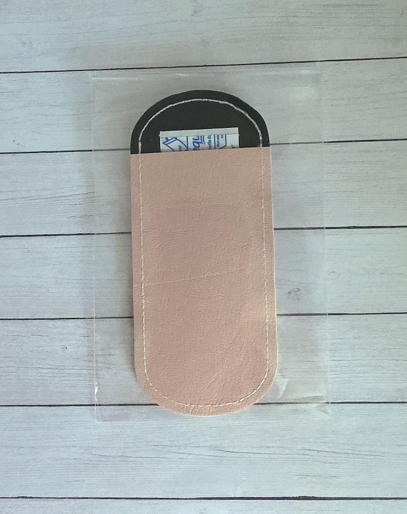 Bandage Holder Keychain: First Aid Pouch with Bandage, Band-Aid Case image 17