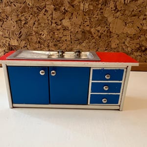 LISA of Denmark Kitchen Unit | Scale 1:16 Vintage Dollhouse 1970s