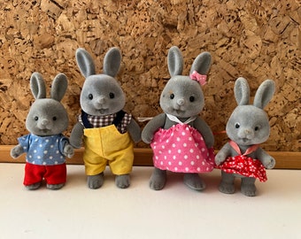 1980s Vintage Sylvanian Families | Grey Rabbit ‘Hansi Family’ Bärenwald