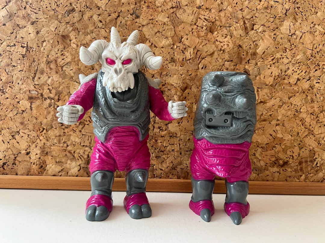 Transformers Pretenders | 'skullgrin' | Hasbro Takara 1987 | Shell
