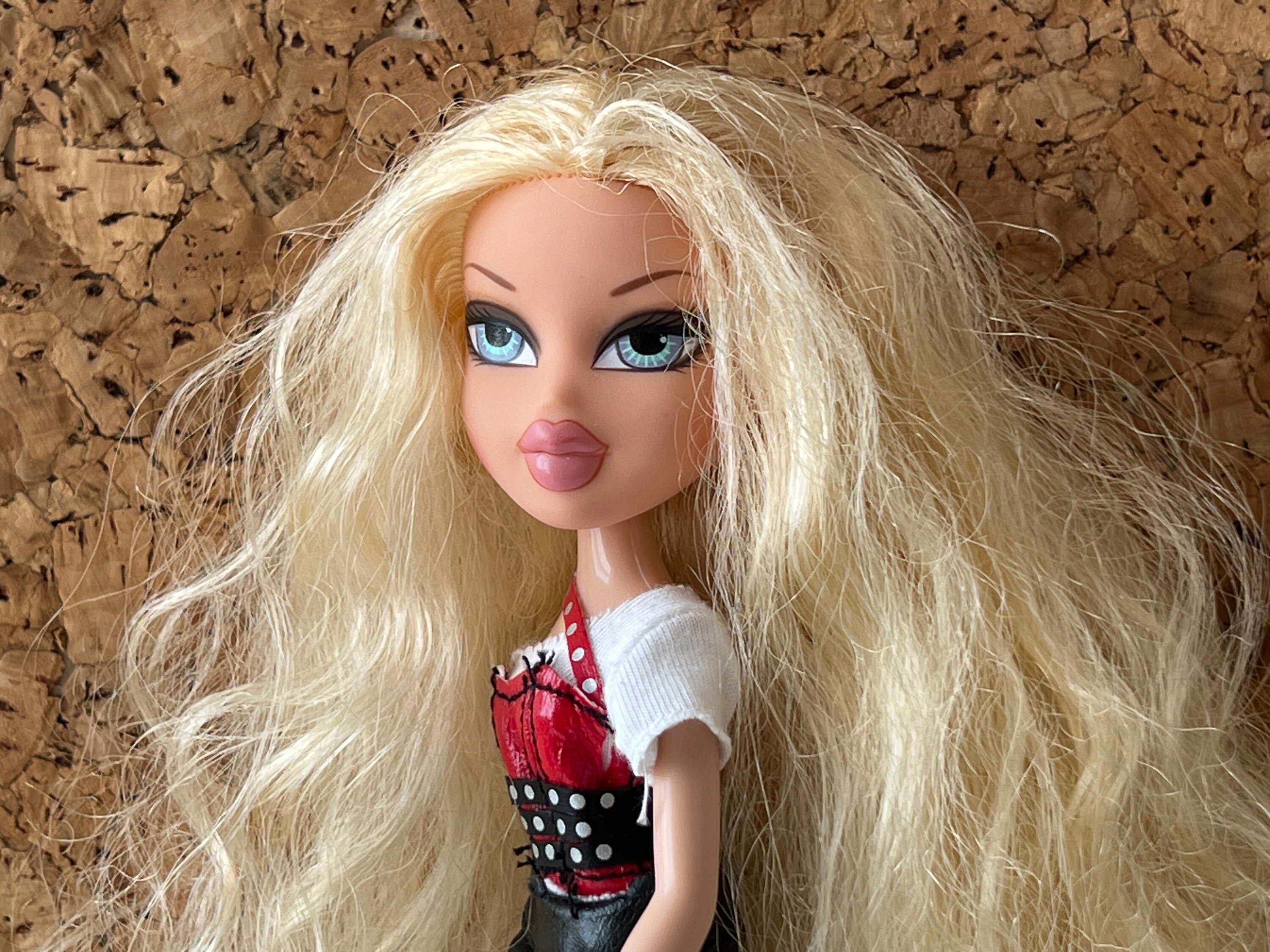 Purple Cat shopping Eye Nails