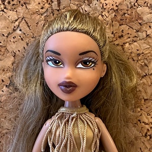 Bratz Doll | Yasmin ’Funk N Glow’ | Read Description | MGA Teenage Doll