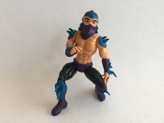 Teenage Mutant Ninja Turtles: 4” Original Classic Shredder Basic Figure by  Playmates Toys