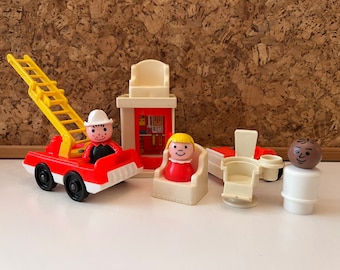 1970s Vintage Fisher Price Little People | Lot of  Dolls, Furniture and Cars | P-F Toddler Toys