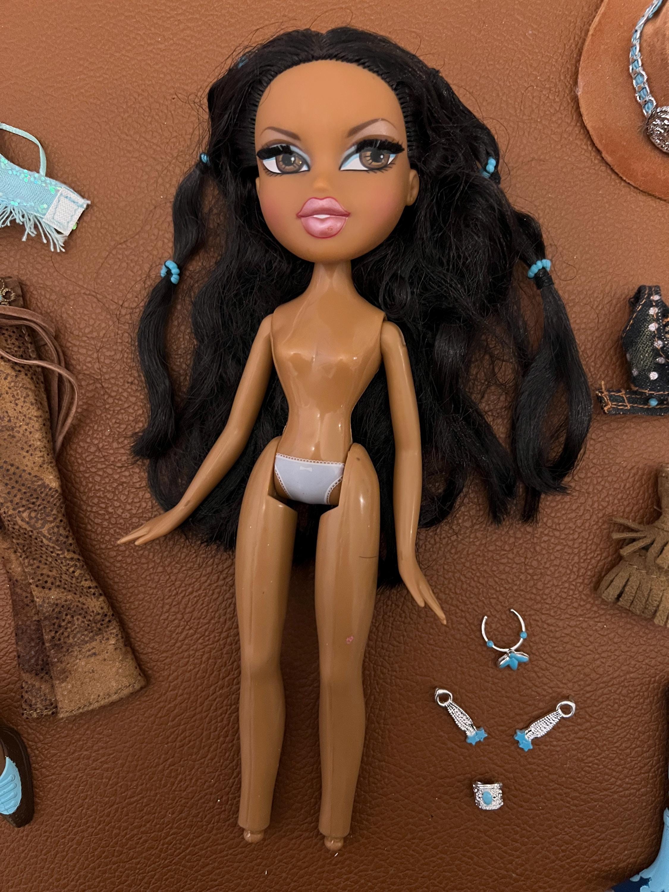 Bratz Doll | Kianna 'wild Wild West' | Two Outfits | Eyelashes