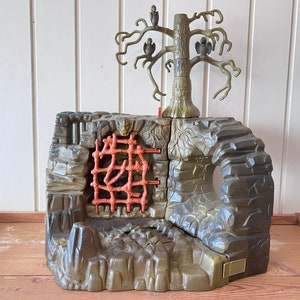 1984 Fright Zone MOTU | Masters of the Universe | Childhood Toys | 80s Action Figure Playset