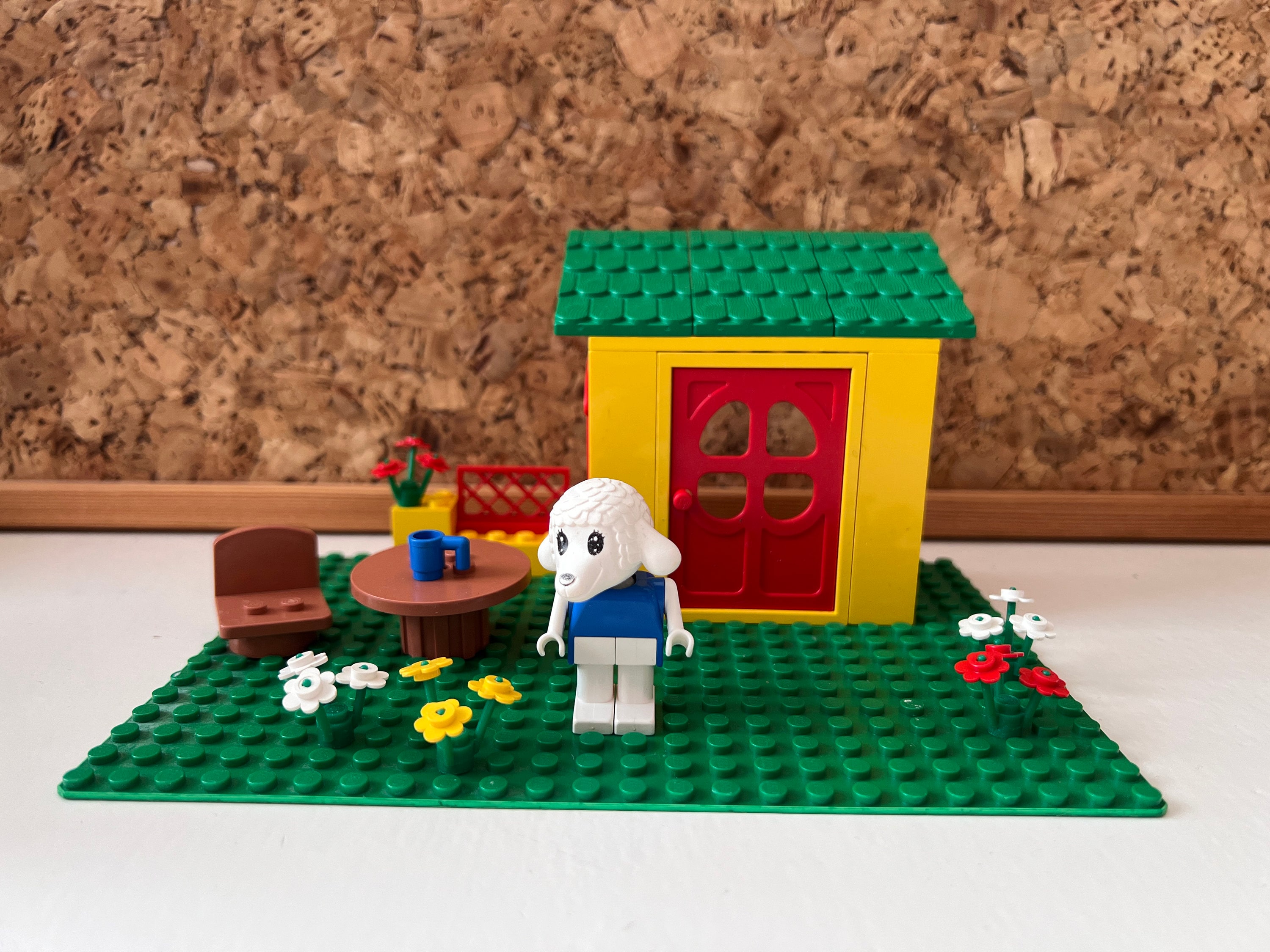 LEGO FABULAND 3654 Country Cottage Not Complete 1980s Vintage Lego Toys Childhood Memories Animal Head