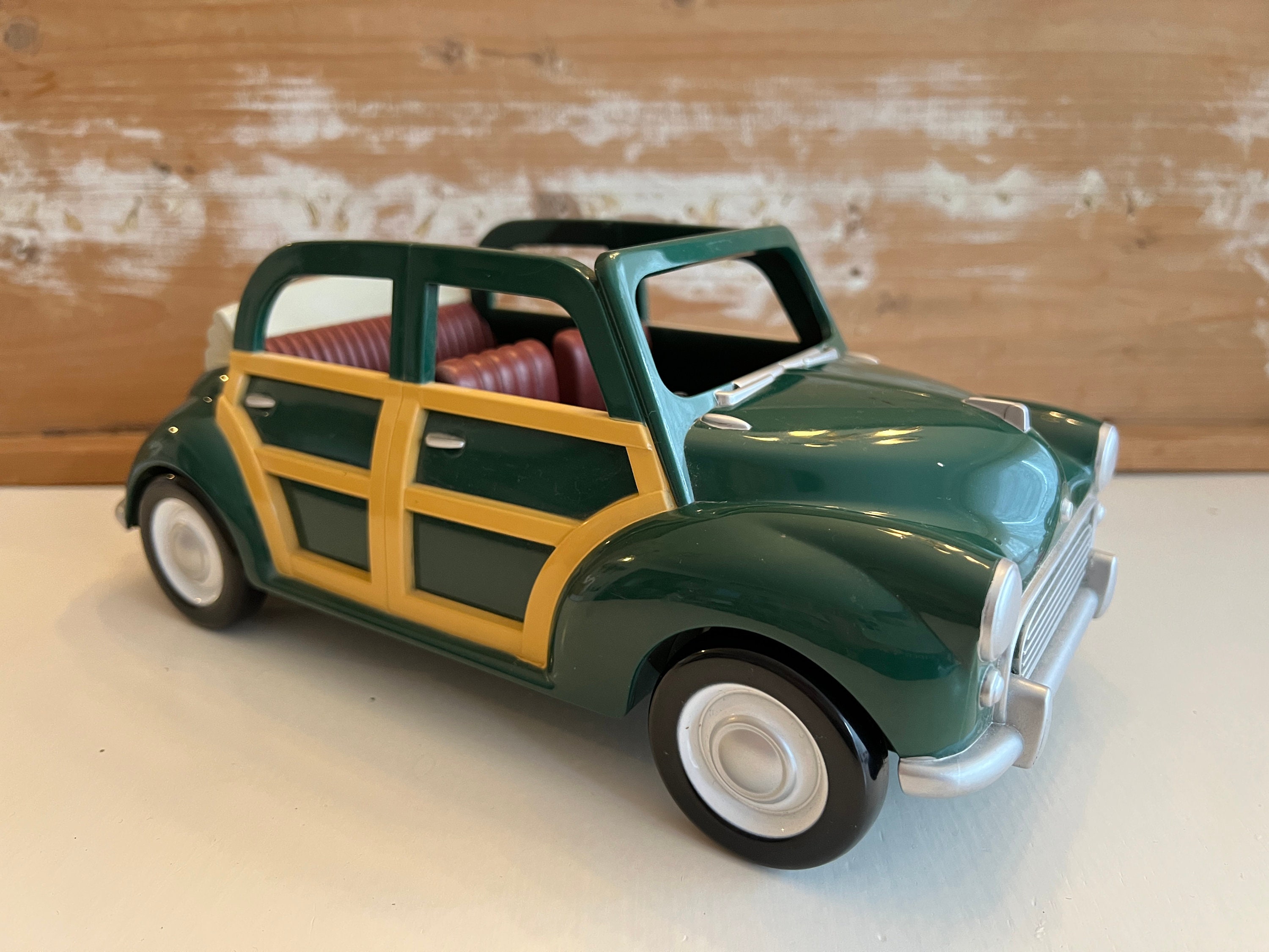 Sylvanian families car green sales