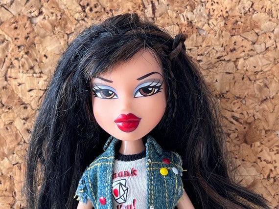Bratz Doll Jade hippie Chic Read Description MGA Teenage Doll